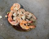 Foto langkah ke 2 dari resep Nasi Goreng Udang.