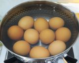 Foto langkah ke 1 dari resep Egg Sandwich.