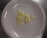Foto del paso 2 de la receta: Pescado a la portuguesa con papas rústicas aplastadas