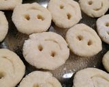 Foto del paso 3 de la receta: Papas fritas "Caritas felices"