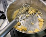 Une image de l'étape 3 de Sauce béchamel à ma façon au bouillon de gambas.
