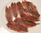 Foto del paso 5 de la receta Cazuela de boqueroncillos, en salsa de tomate, ajo y perejil