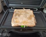 A picture of step 4 of Double cheese Club sandwich.