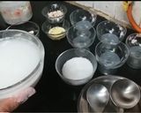A picture of step 1 of Rice flour firni.