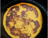 Foto del paso 2 de la receta: Arepas de plátano maduro