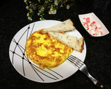 Foto del paso 4 de la receta: Tortilla surimi de océano