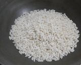 મમરા ની ચીક્કી (Mamra Chikki Recipe In Gujarati) રેસીપી સ્ટેપ1ફોટો