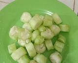 Foto langkah ke 1 dari resep Sup oyong putih telur.