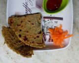 A picture of step 7 of Potato Carrot Paratha.