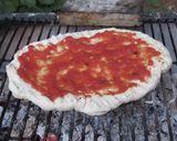 Foto del passaggio 8 della ricetta Pizza cotta sul barbecue