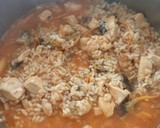 Foto del paso 7 de la receta: Arroz con pollo marinado y camagrocs