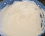 Foto del paso 2 de la receta: Vasitos de mousse de café, nata y mascarpone