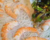 Foto del paso 3 de la receta: Noodles de cristal con langostinos