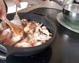 Foto del paso 8 de la receta: Conejo al Ajillo