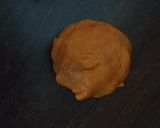 A picture of step 5 of Tiranga Cookies.