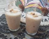A picture of step 4 of Natural sugers banana milkshake.