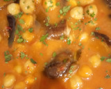 Foto del paso 6 de la receta: Garbanzos con Shiitake en Salsa de Tomate y Zanahoria