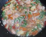 Foto langkah ke 4 dari resep Tumis udang sayur.