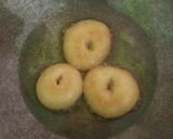 Foto langkah ke 8 dari resep Donat ekonomis (tanpa telur, tanpa kentang, enak, kres kres 😁).