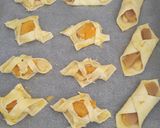 Vanília pudingos-gyümölcsös leveles tészta 🍰🥧😋 recept fázis 2 fotója