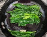 Foto del paso 3 de la receta: Tallarines Verdes a mi estilo - versión pasta corta