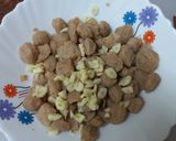 A picture of step 1 of Soya Potato Tikki.