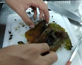 Foto del paso 5 de la receta: Habichuelas negras con chistorras y pimientos ahumados