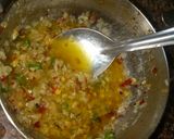 A picture of step 2 of Chilli Garlic laccha parantha.