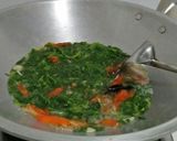 Foto langkah ke 5 dari resep 28. Sayur Santan Daun Kenikir.