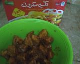 A picture of step 1 of Chicken tikka Macroni.