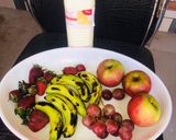 A picture of step 1 of Yogo fruit🍎🍌🍓🍇.