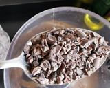 Foto del paso 1 de la receta: Licuado de mantequilla de cacahuate y cacao