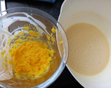 Foto del paso 2 de la receta: Bizcocho de naranja entera con crujiente de semillas de amapolas