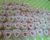 صورة لخطوة 1 من وصفة حلوى القلوب 💙❤ تخرجلك 120 حبة