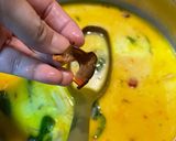 Gambar langkah 4 resipi Lala Masak Lemak Tumis Cili Api.
