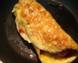 Foto del paso 12 de la receta: Rollitos de tortilla con salchichas
