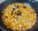 A picture of step 2 of Apple Chutney.