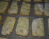 Foto del paso 3 de la receta: Galletitas sin tacc con nuez y naranja