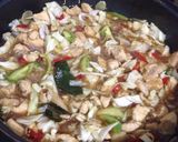 Foto langkah ke 4 dari resep Tongseng ayam kuah bening simple.