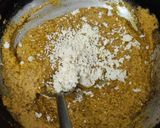 A picture of step 3 of Paneer makhni.