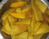 A picture of step 4 of Aam muraba.