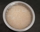 A picture of step 2 of Dahi vada.
