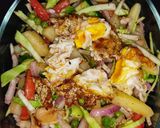 A picture of step 8 of Crispy Egg Fresh Salad 🥗🥗😋😋.