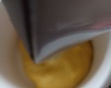 Foto langkah ke 4 dari resep Roti Sobek Labu Kuning.
