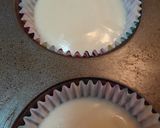 A picture of step 5 of Vanilla Cupcakes.