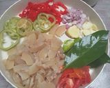 Foto langkah ke 1 dari resep Oseng Kikil Cabe Gendot.