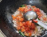 A picture of step 4 of Spicy misal pav.