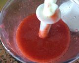 Foto del paso 1 de la receta: Helado de agua de frutilla