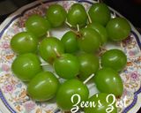 A picture of step 2 of Shine Muscat Tanghulu/Chinese Candied Fruits.