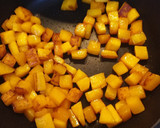 Foto del paso 2 de la receta: Alubias carillas con espinacas (vegano)